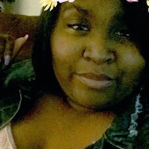 Meet your Posher, Antonette